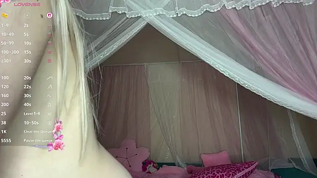 OnlyEva1's Live XXX Chat