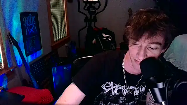 LEVIATHANX666 Show in webcam