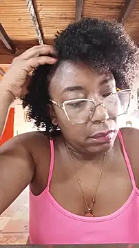 Chat +18 de ChanneldelaCroix ao vivo