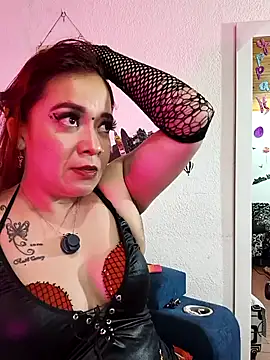 keila_j Adlı Modelin Canlı XXX Sohbeti