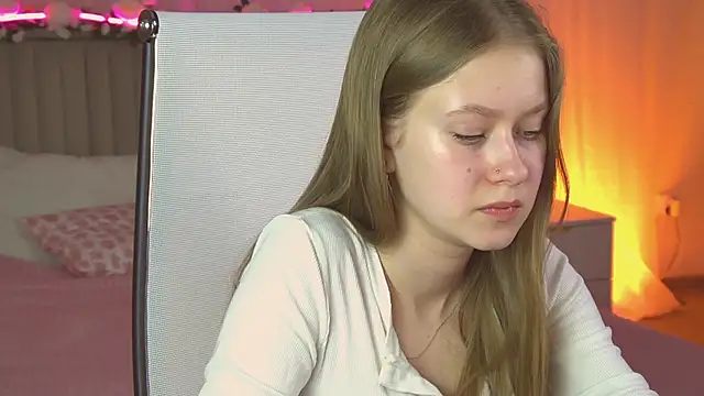 แชท XXX สดของ EveMundie