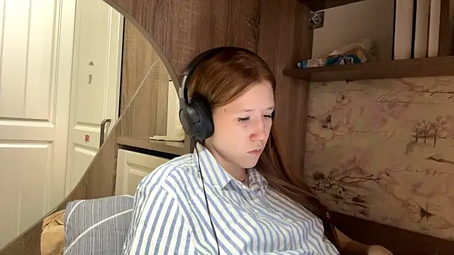 KiraNice1 Webcamshow