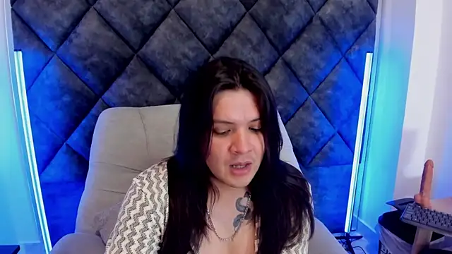 Chatroom XXX en direct de MatthewDavis_