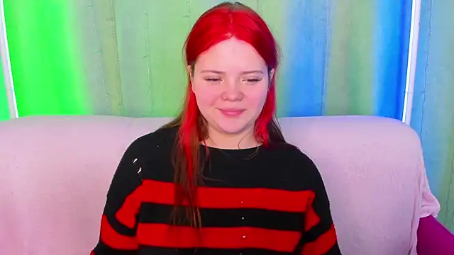 KellyFiery Chat XXX in diretta