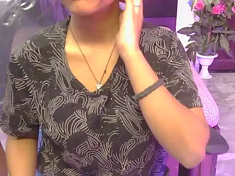 XXX chat uživo modela bold-smirthii