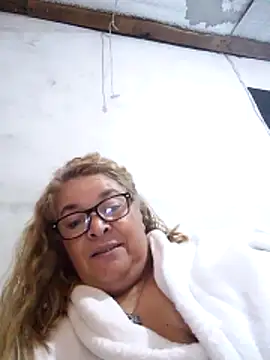 momismilf544 现场XXX聊天