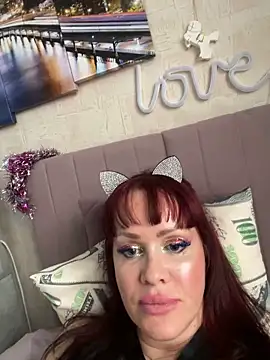 Lolaley2 Adlı Modelin Canlı XXX Sohbeti