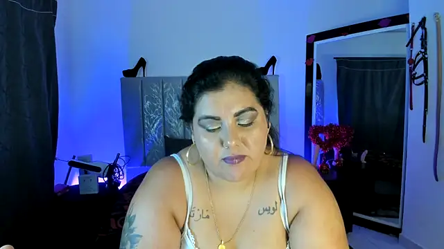 Czat XXX na żywo – AndreaKinky