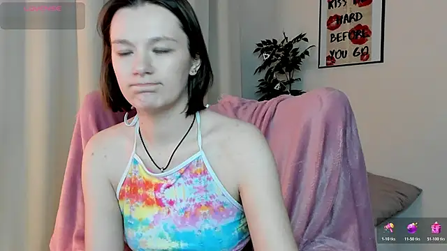 Chat +18 de kirarogersss ao vivo