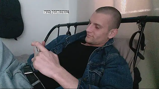 ETHAN_MOORE – Live XXX-chat