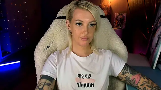 tykioty_Miley – Live XXX-chat