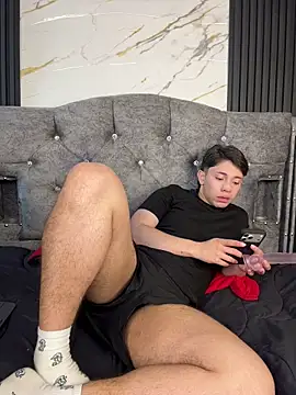 Noah-ledom Webcam Show