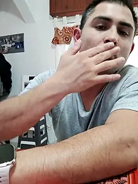 Bradd_32 网络视讯表演