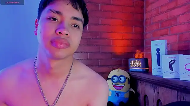 Czat XXX na żywo – Lee_Colee