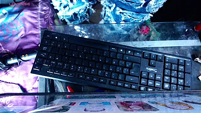 ravenous_charmerのウェブカメラショー