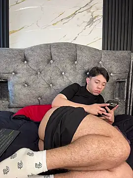 Chat XXX ao vivo de Noah-ledom