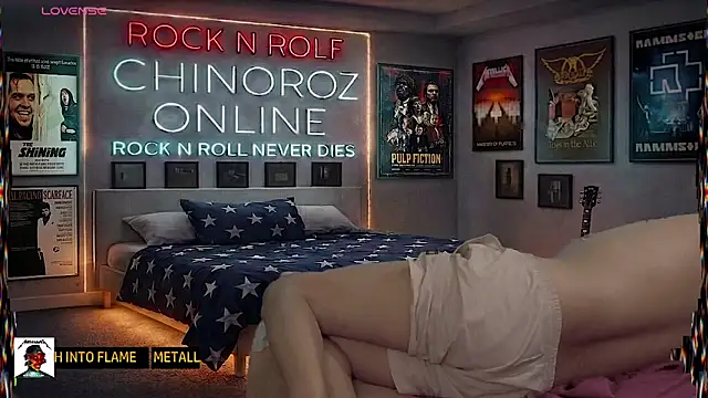 chino_roz Chat XXX live