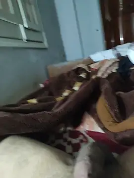 Pokazy przed kamerką – amirMohamed58