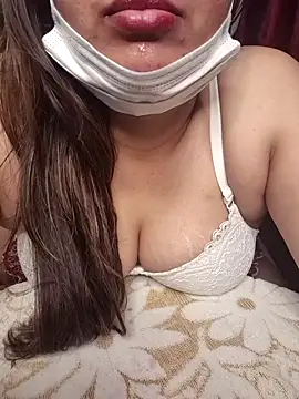 Chat +18 de misrubina011 ao vivo