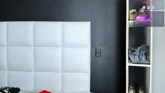 Gigi_duran's Live XXX Chat