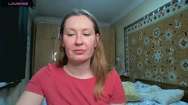 دردشة AnnaXLovers الجنسية المباشرة