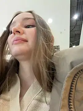 Mary_Sensory Chat XXX in diretta