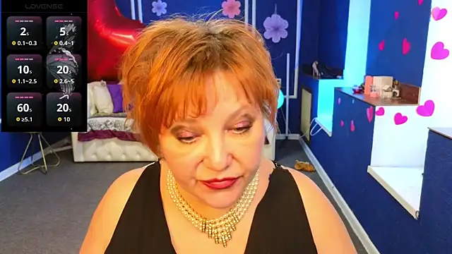 Kira_Kingsley's Live XXX Chat