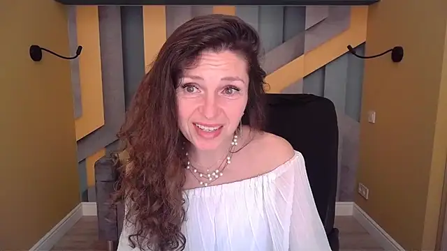 EllaLong Chat XXX live