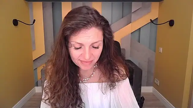 Chat XXX en directo de EllaLong