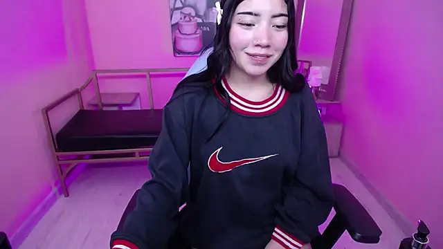 Soffi_x_x_ – Live XXX-chat