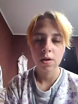 Gussie_Bridie élő XXX-chatje