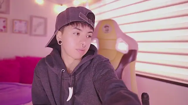 دردشة tommy_blue الجنسية المباشرة