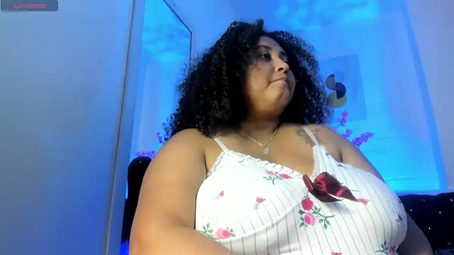 دردشة Ayliinn_ الجنسية المباشرة