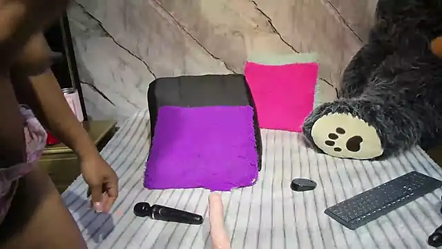 Niyirey1 现场XXX聊天