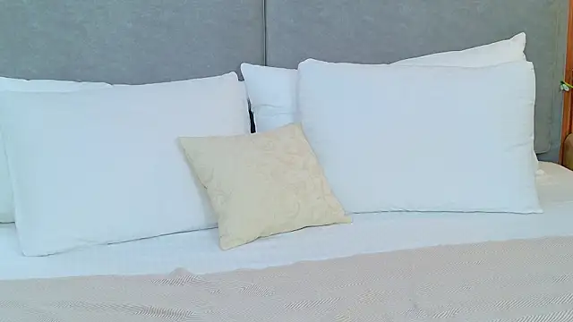 XXX chat uživo modela Sandy_Edvards