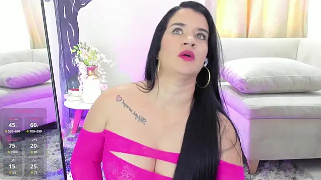 LenaRuiz_'s Live XXX Chat