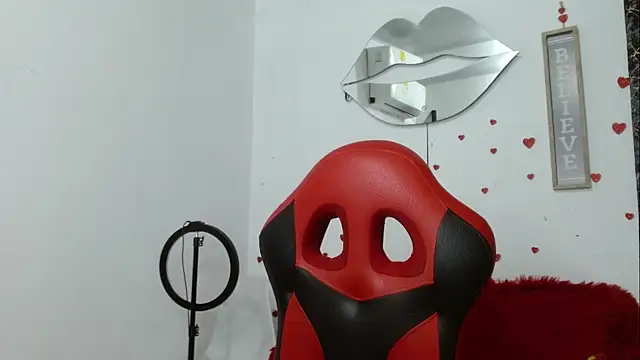 sven_fox723 Adlı Modelin Web Kamerası Şovu