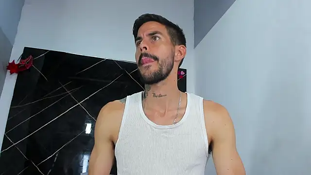 Leo_Vesper webcam show