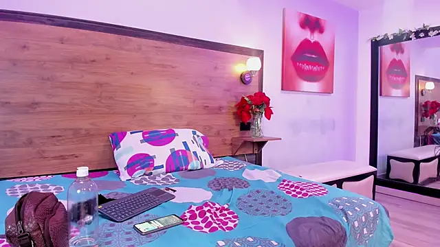 Shanna_Wells: онлайн-секс-чат