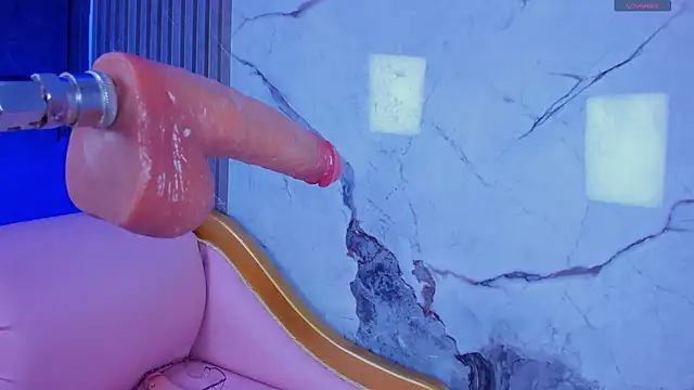 shayra_boobs2 Adlı Modelin Canlı XXX Sohbeti