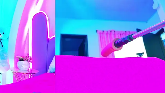 NathaxaLeans: онлайн-секс-чат