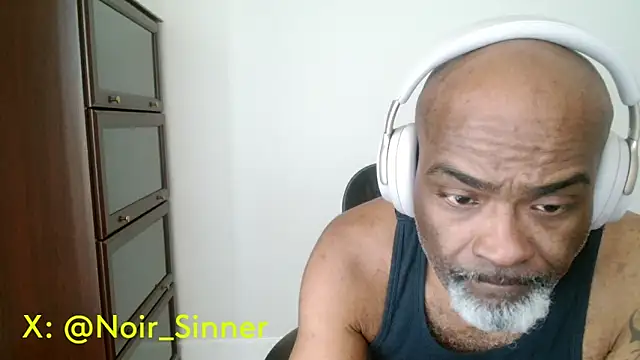 sinnernoir webkamerás műsora