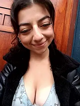 anntonella_watson's Live XXX Chat