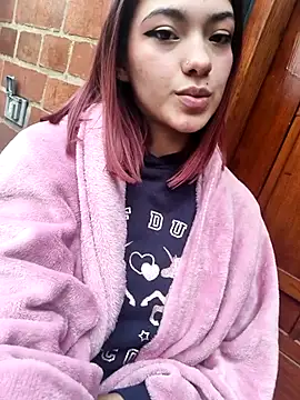 Victoria_Beaumont Chat XXX live