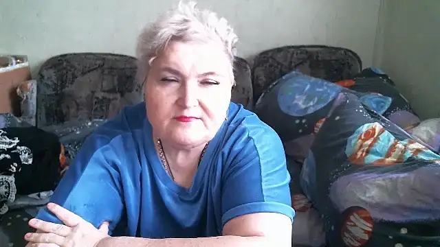 Lana555: онлайн-секс-чат