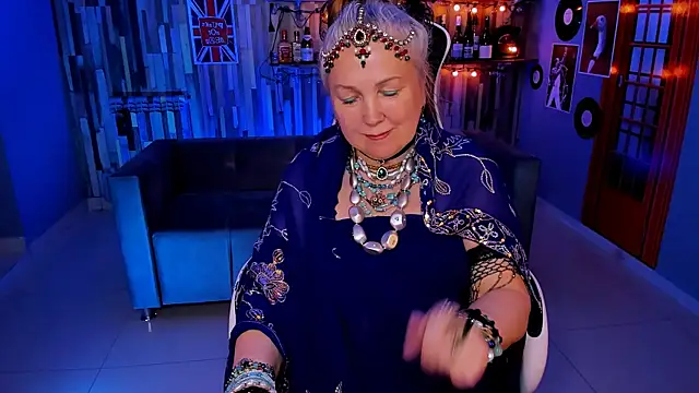 LilaMaharani's Live XXX Chat