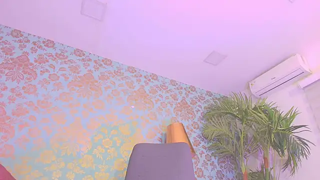 Chatroom XXX en direct de alexa_cruz__