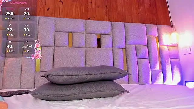 Chat XXX en directo de miia_reeves_