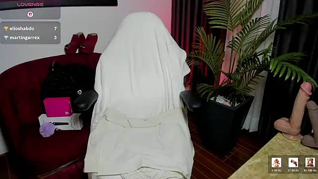 Chatroom XXX en direct de VictoriaPaker