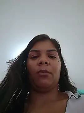 Indiazinhax Live XXX-chat